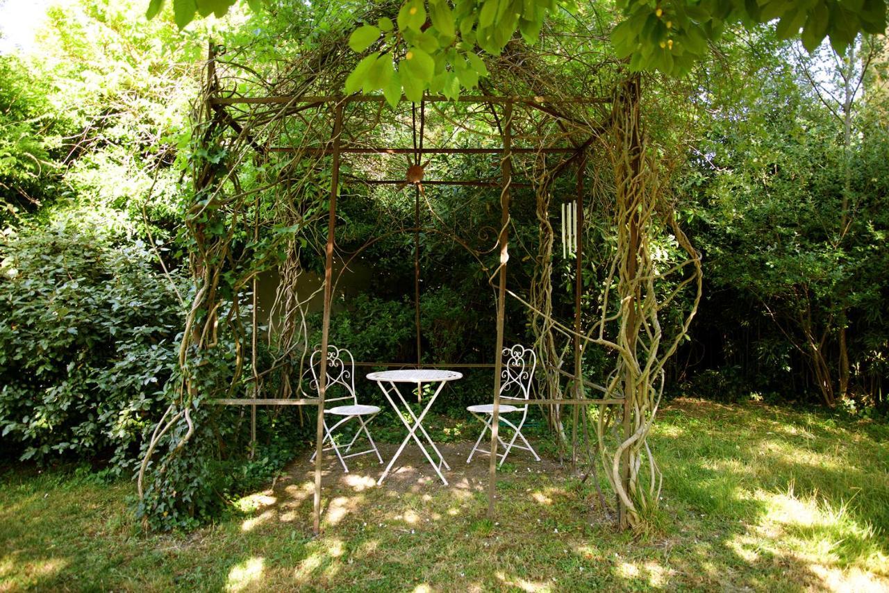 Maison Piloni LʼIsle-sur-la-Sorgue Esterno foto